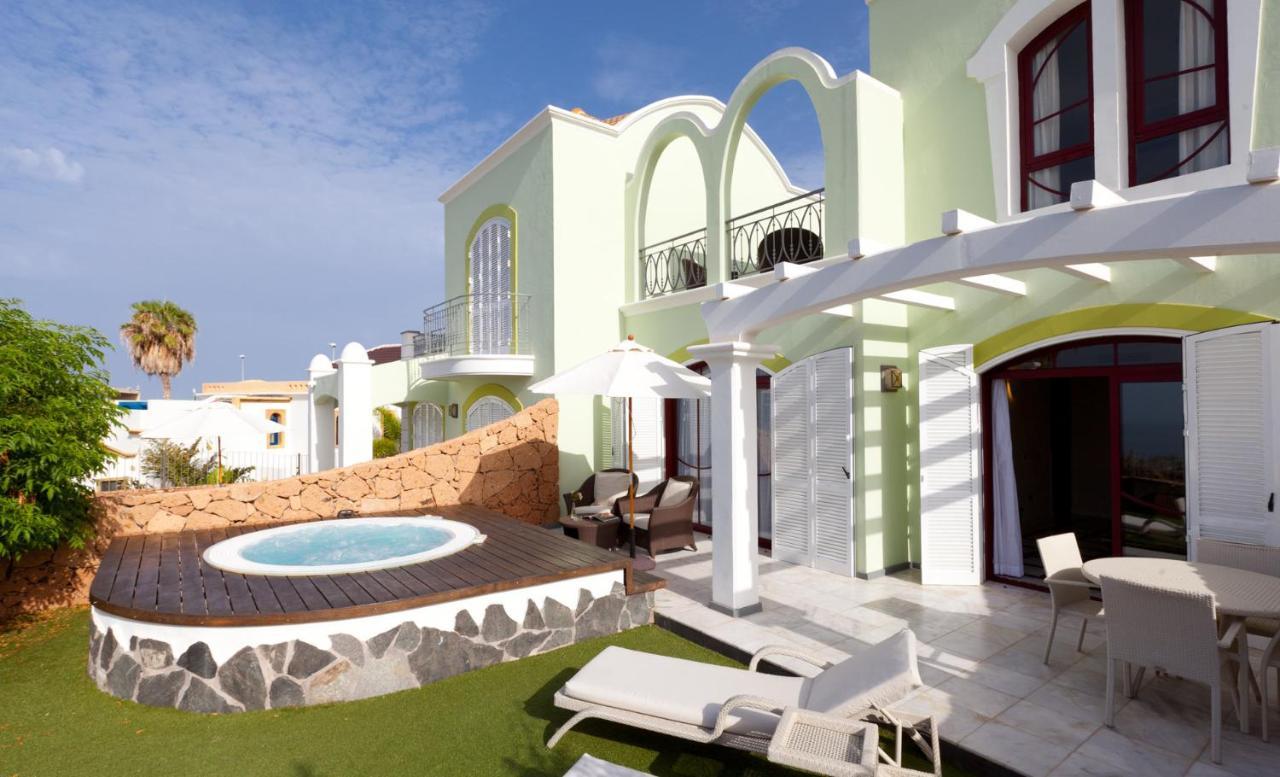 אדחה Hotel Suite Villa Maria מראה חיצוני תמונה